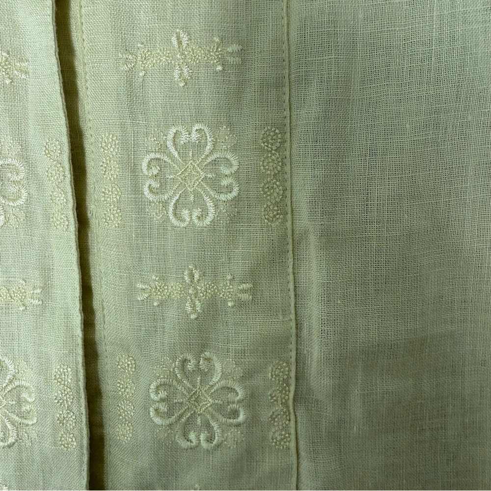 Deane + White 100% Linen Butter Yellow Short Sleeve Embroidered Top Cottagecore - Picture 6 of 7